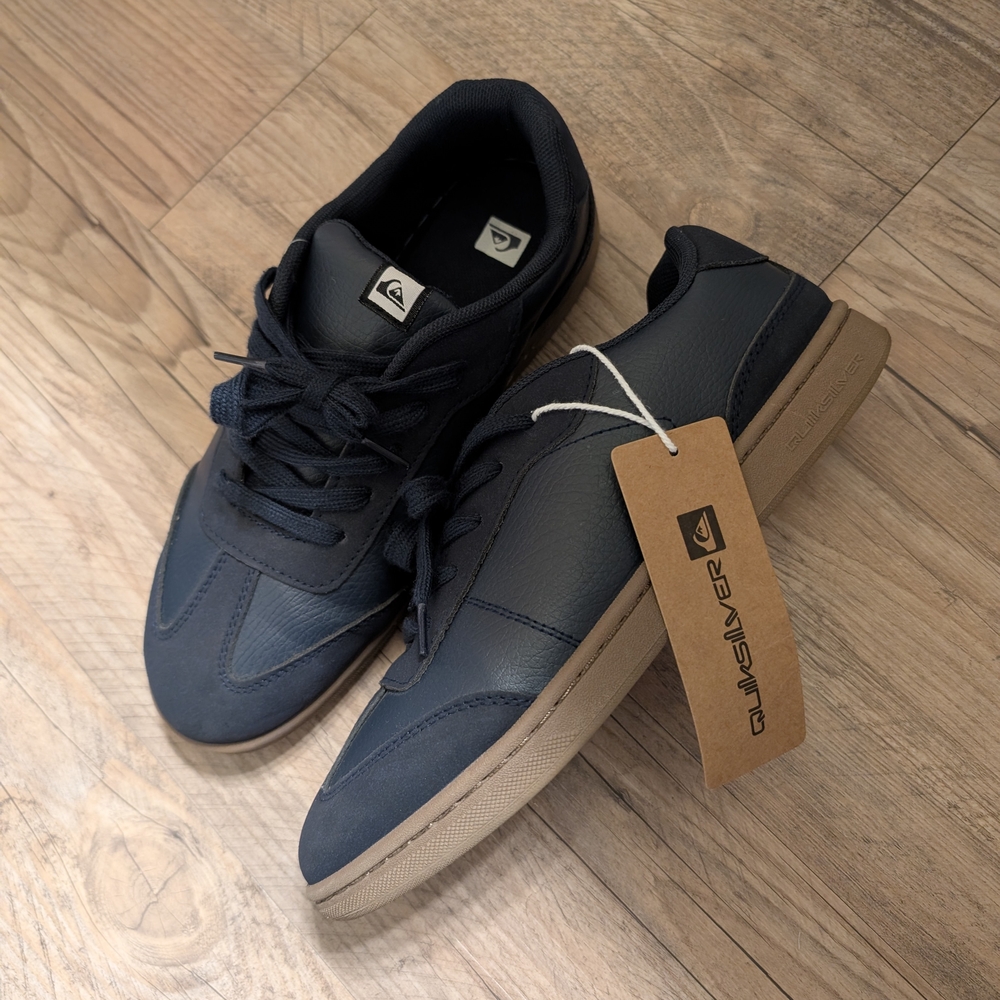 Quiksilver Blue Sneakers with Minimalist Design